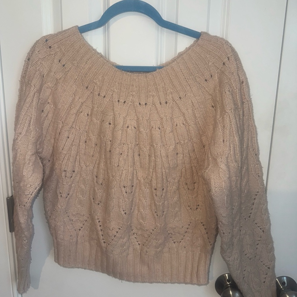 White House Black Market Beige Cable Knit Sweater